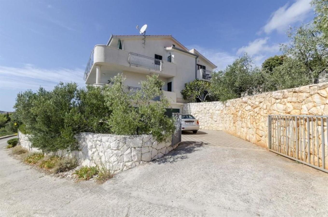 Apartments Mil - 80M From The Sea セヴィド エクステリア 写真